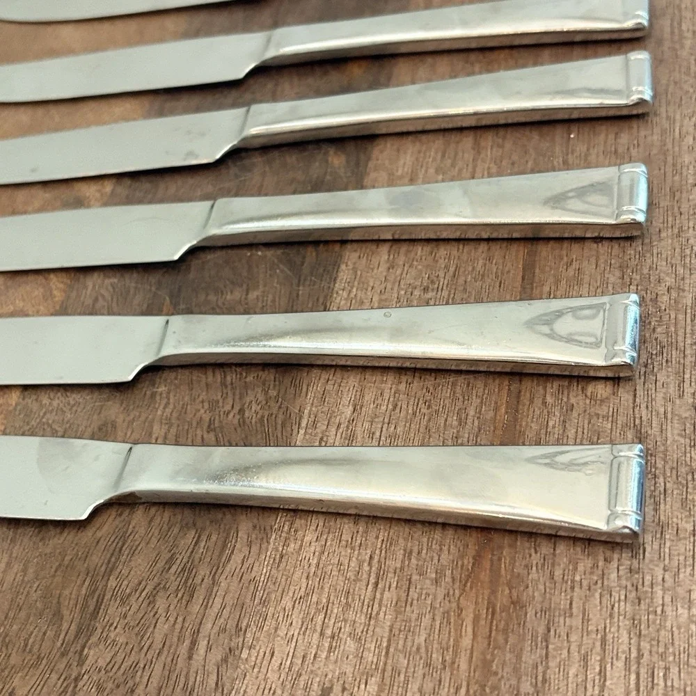 Reed & Barton Contemporary Dinner Knives 18/10 Stainless Steel Flatware Lot Of 7